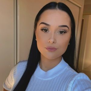 Meet your Posher, Bree